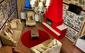 Gioras Hotel